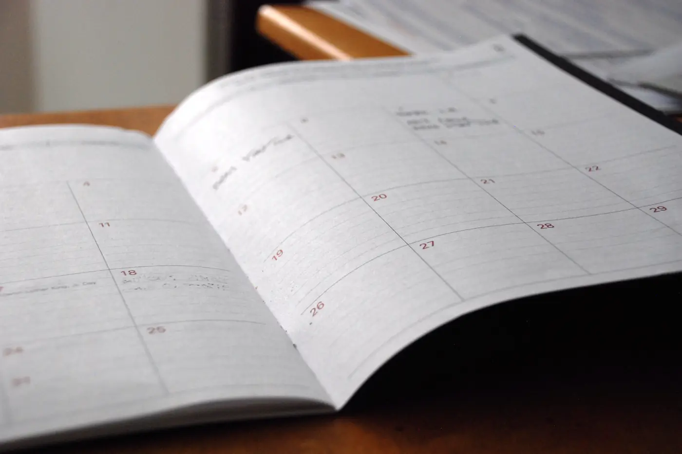 Monthly planner for the May 2027 IB retake timeline